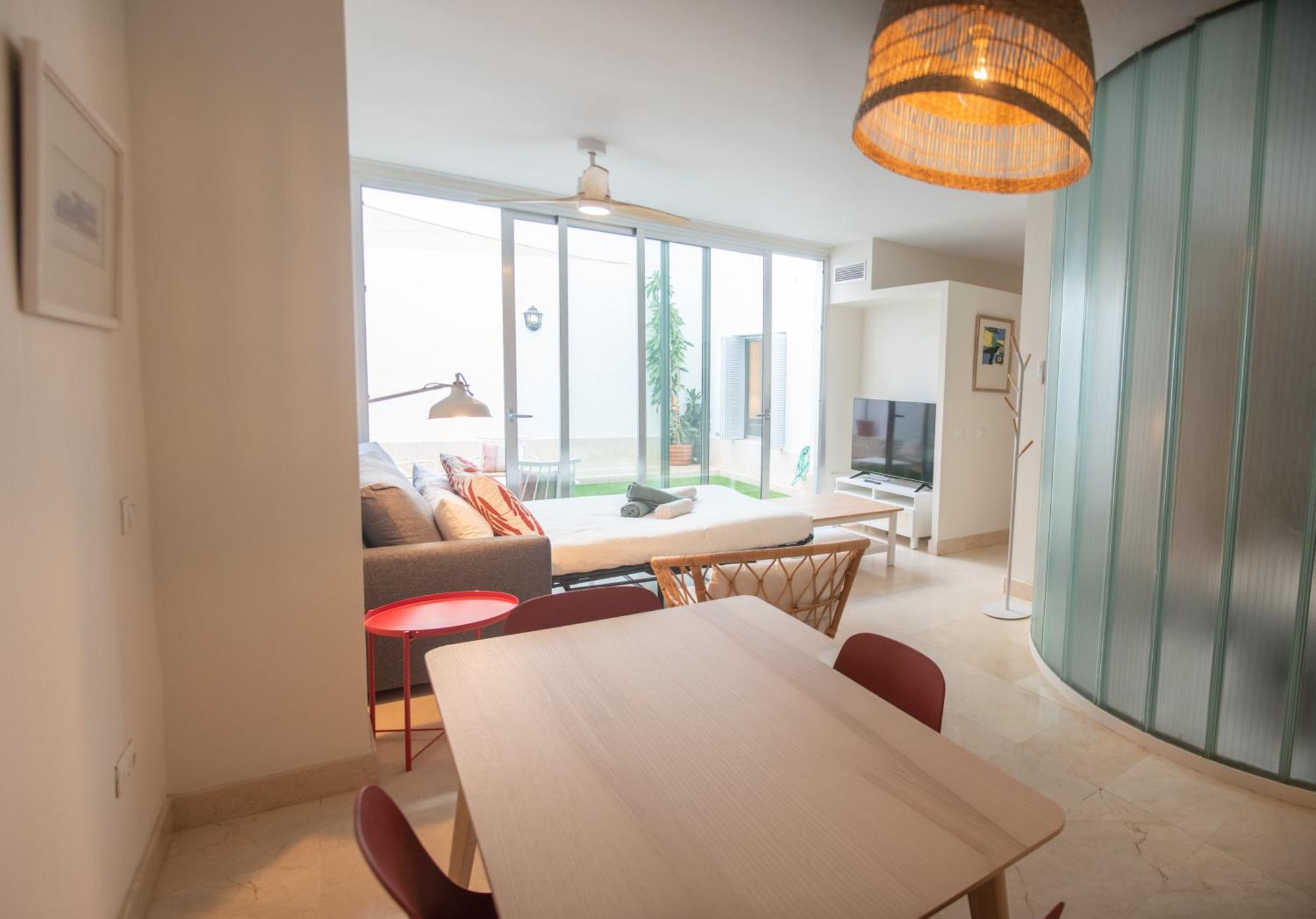 Tentudia Charming Apartments With Private Roof-Top Or Patio In San Bernardo By Ocityzen Séville