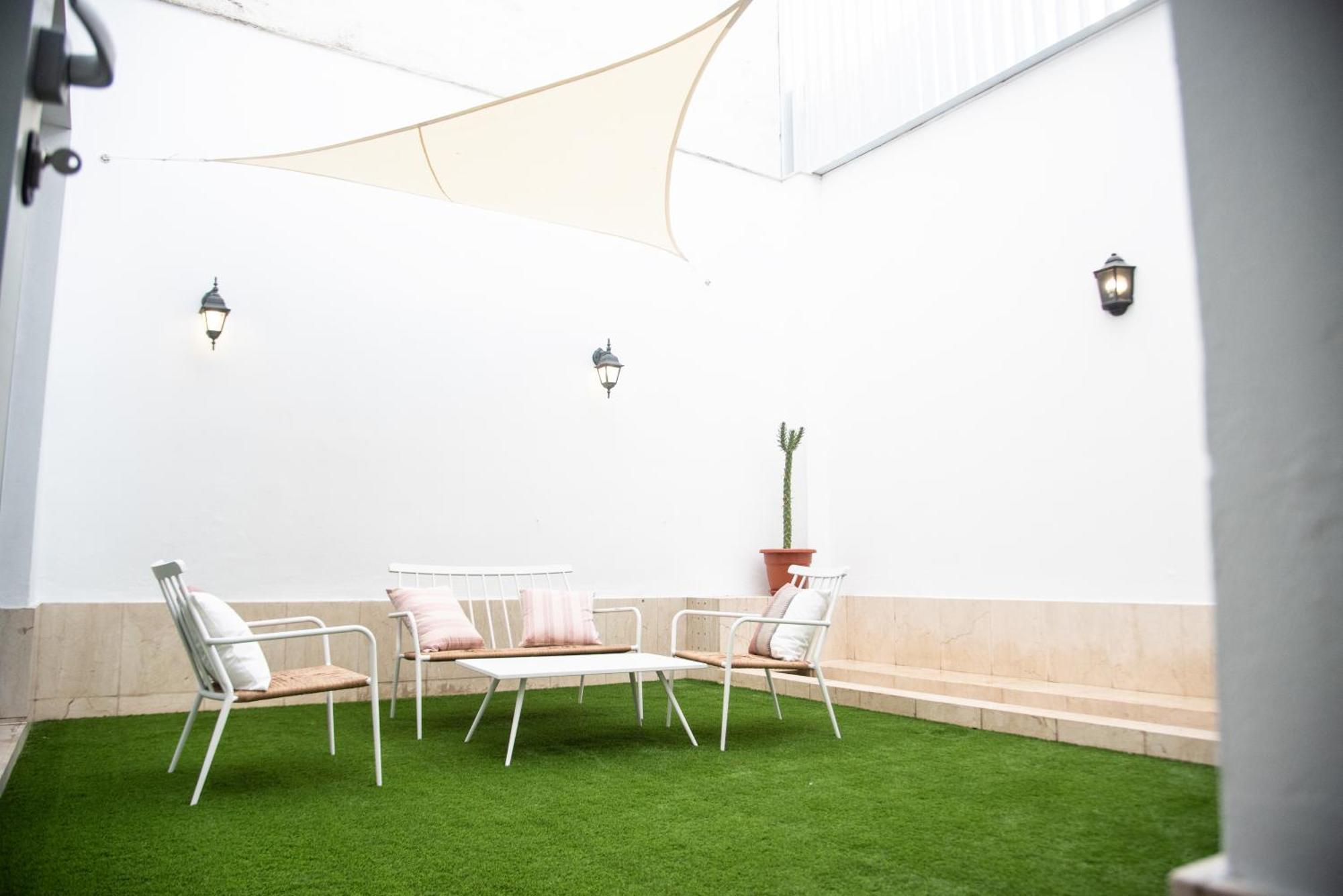 Tentudia Charming Apartments With Private Roof-Top Or Patio In San Bernardo By Ocityzen Appartement *