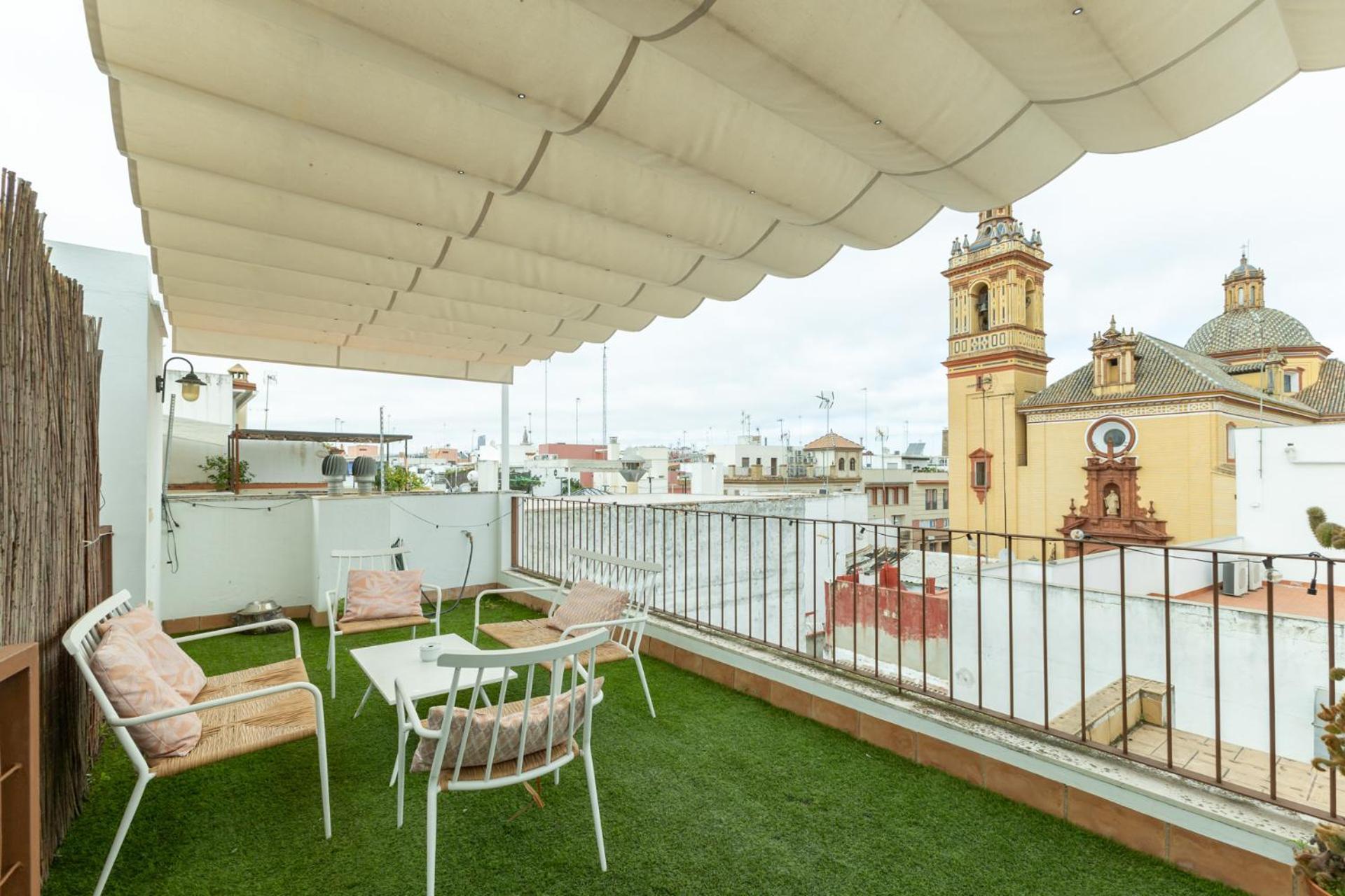 Tentudia Charming Apartments With Private Roof-Top Or Patio In San Bernardo By Ocityzen * Séville