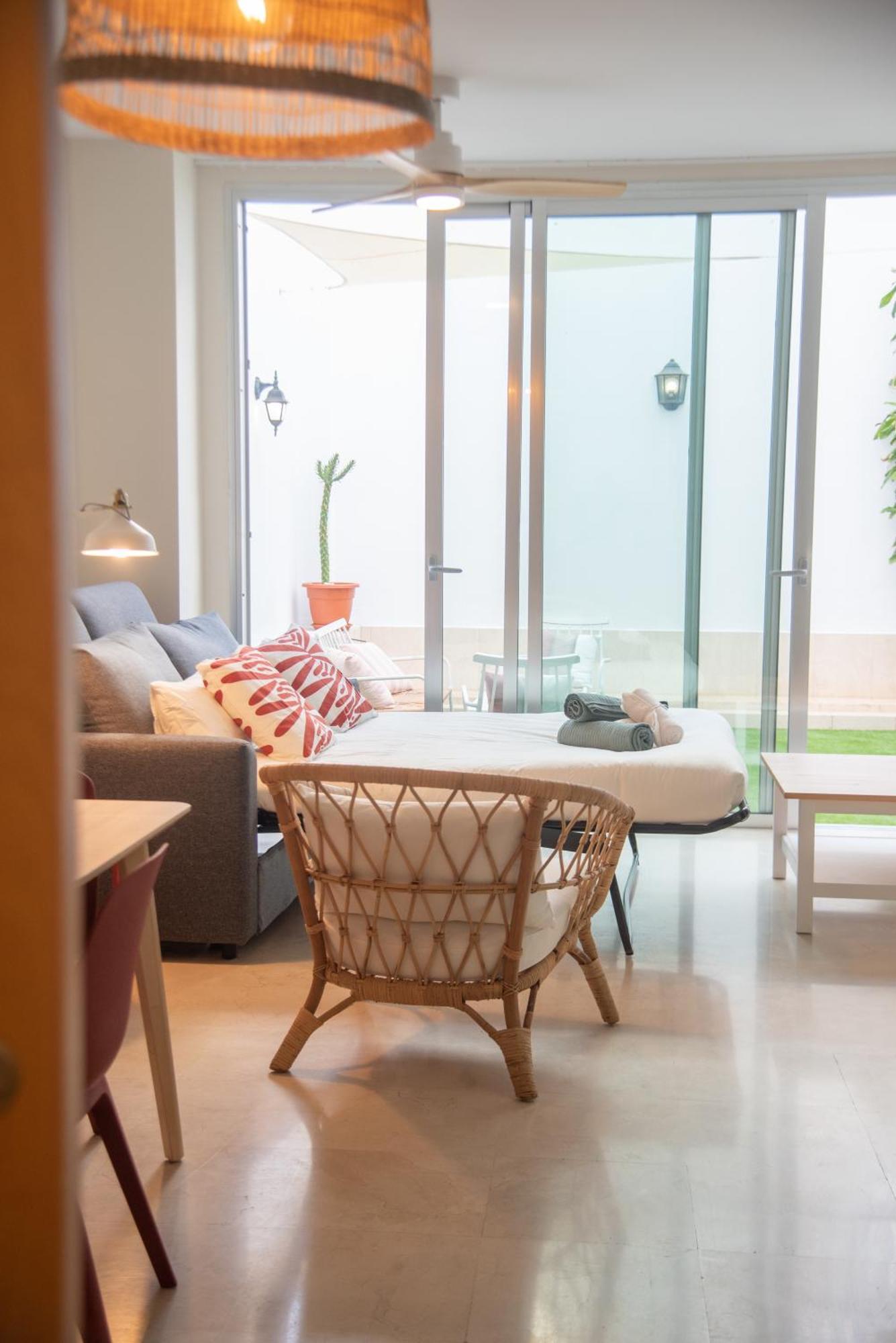 Apartment Tentudia Charming Apartments With Private Roof-Top Or Patio In San Bernardo By Ocityzen Seville